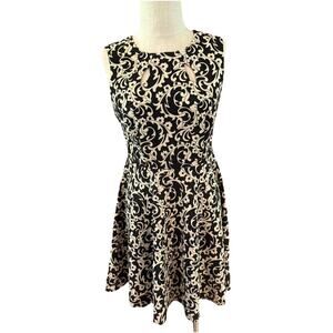 Axyeh A-Line Dress Womens Medium Black & White Paisley Sleeveless Round Neck